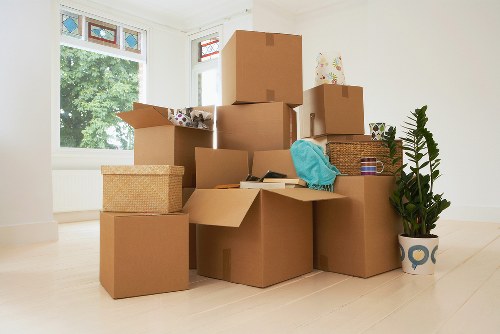 Safe handling and protective moving equipment for removals